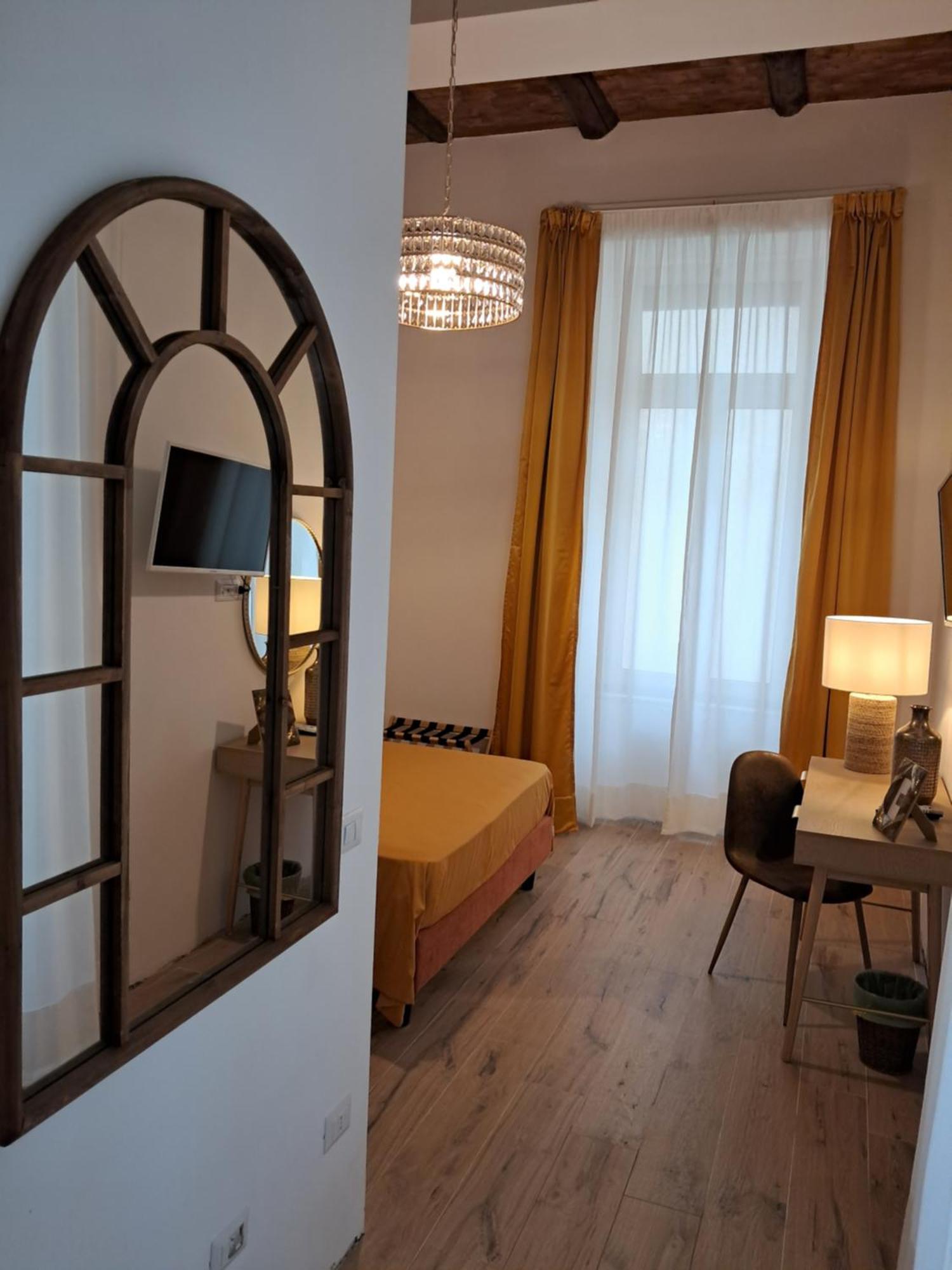 Domus Sirena Hotel Napoli Ngoại thất bức ảnh