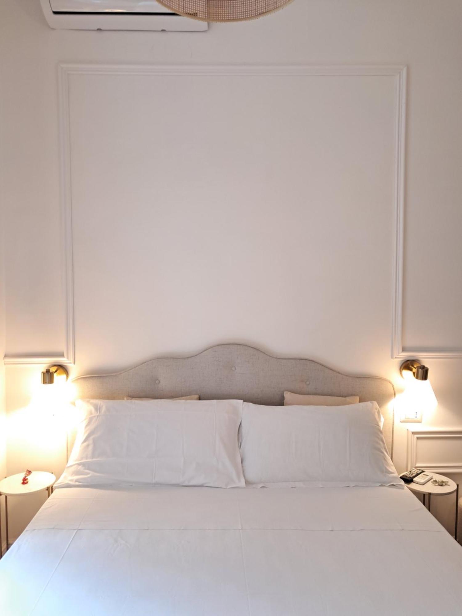 Domus Sirena Hotel Napoli Ngoại thất bức ảnh